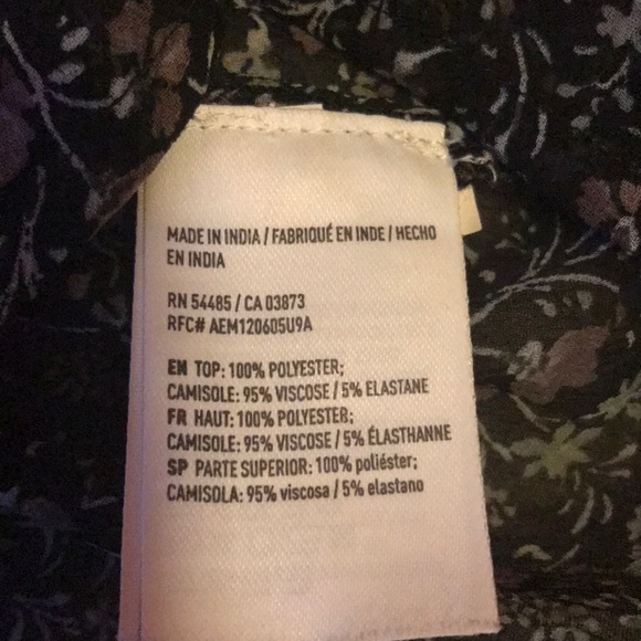 Sheer peplum cold shoulder top - Picture 5 of 6